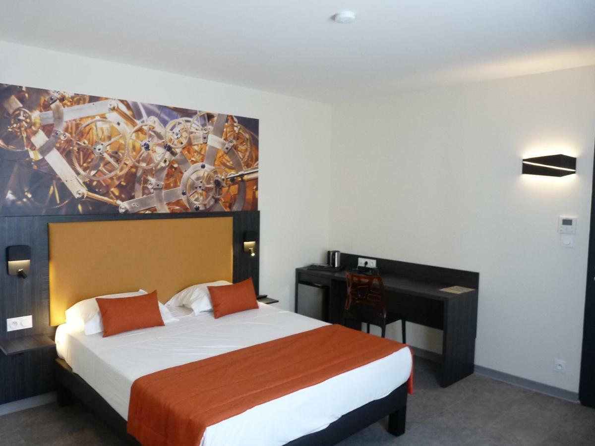 Hotel L'Horloge Gourmande Donzère Zewnętrze zdjęcie