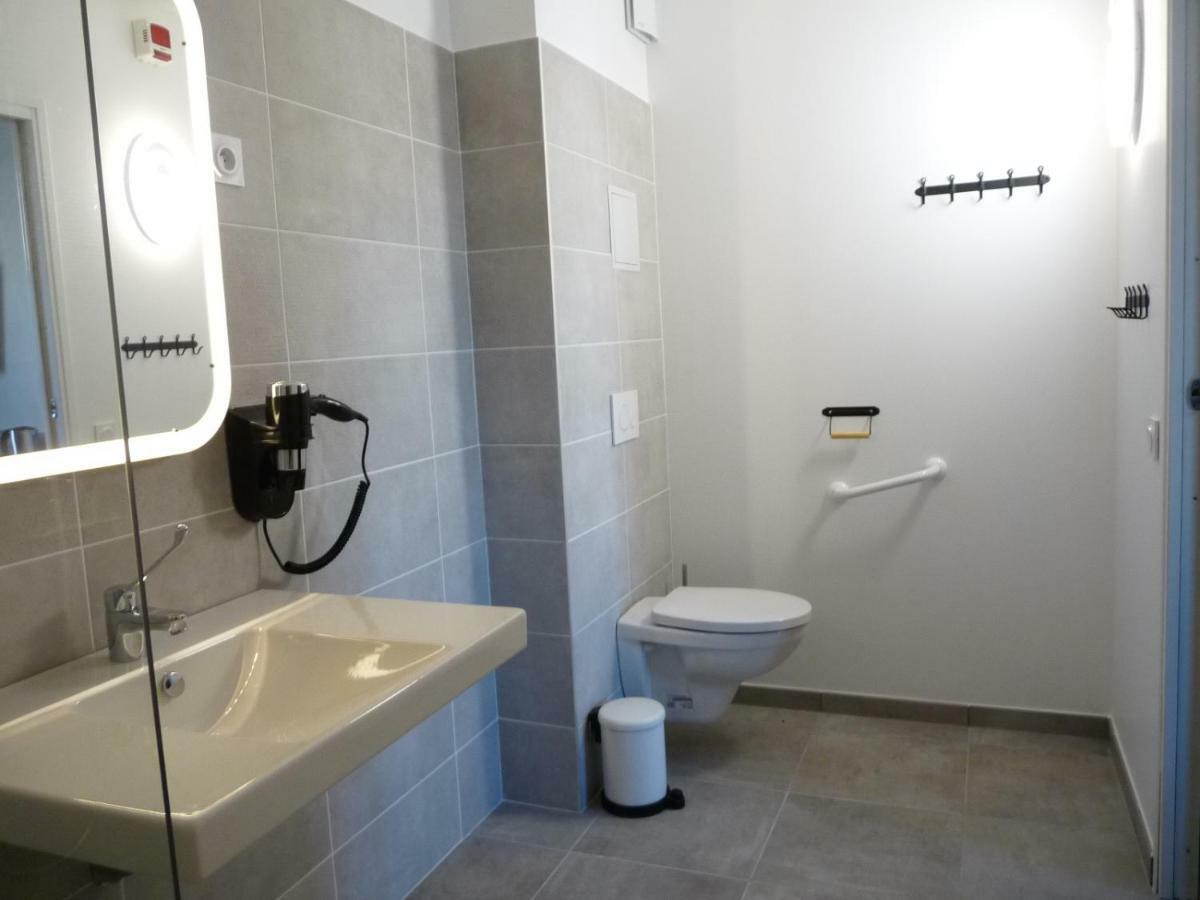 Hotel L'Horloge Gourmande Donzère Zewnętrze zdjęcie