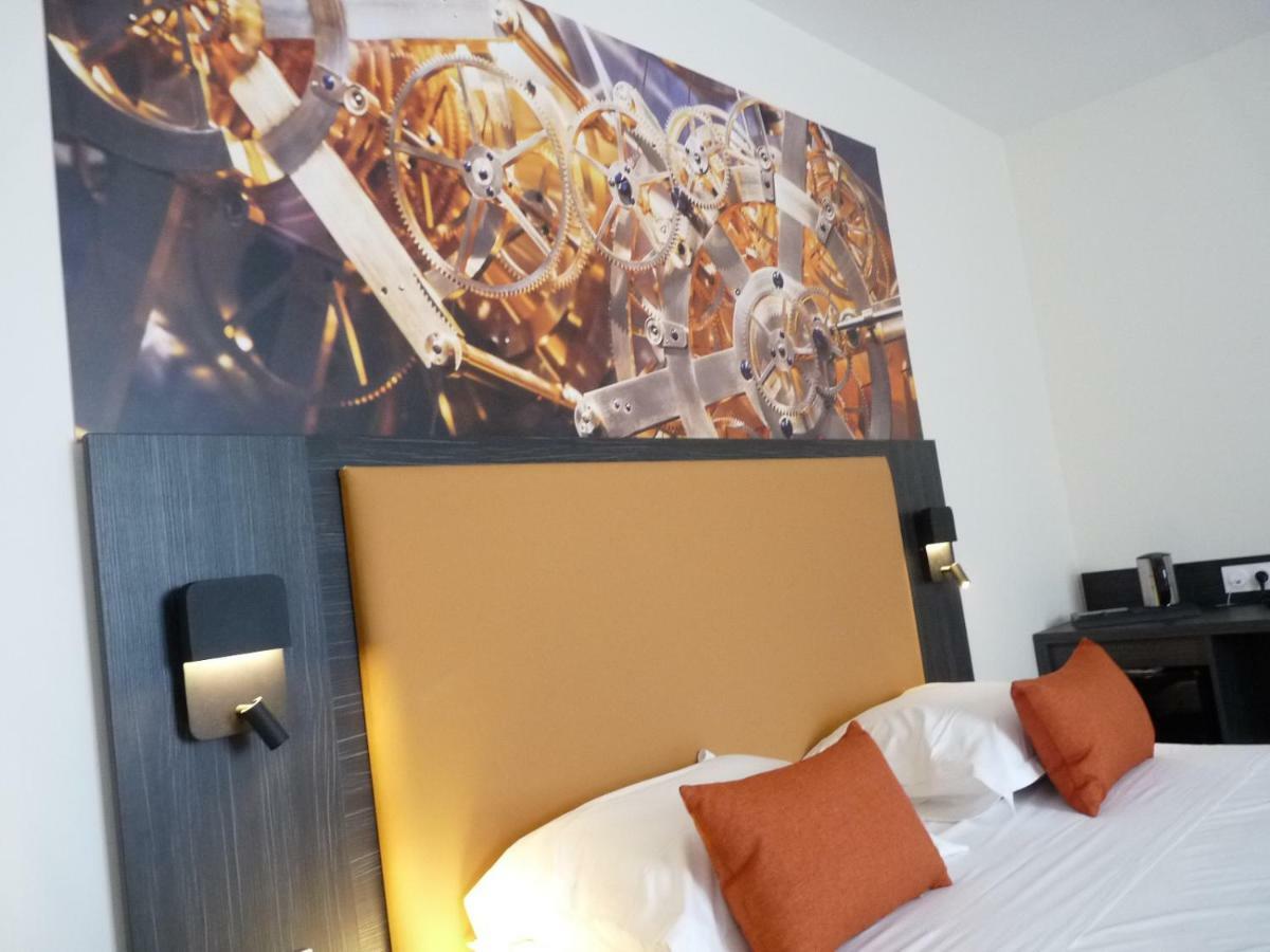 Hotel L'Horloge Gourmande Donzère Zewnętrze zdjęcie